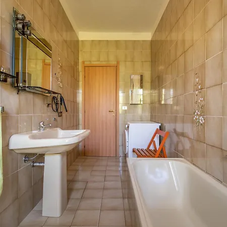 Casa Elena Nyaraló Sarroch