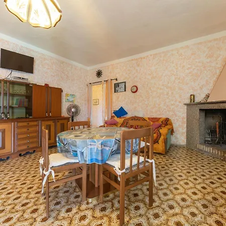 Casa Elena Ferienhaus Sarroch