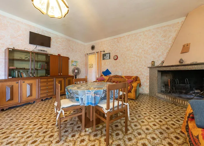 Casa Elena Ferienhaus Sarroch